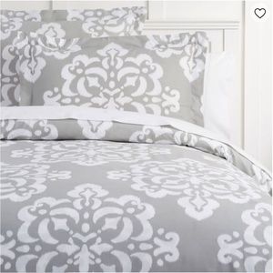 PBteen PBdorm Grey Ikat Medallion Duvet Cover